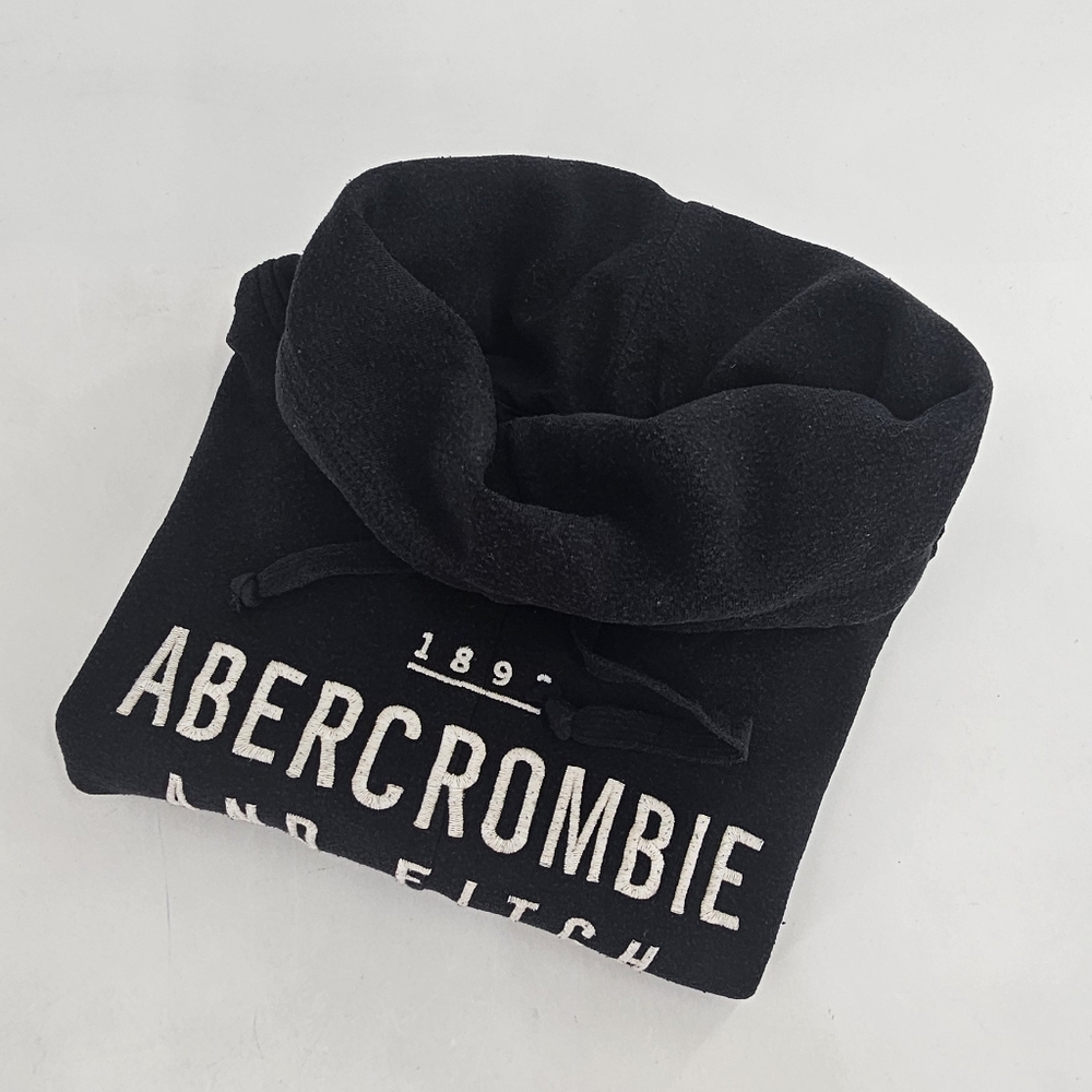 ABERCROMBIE AND FITCH SWEATSHIRT WOMEN'S SIZE S PRE-OWNED